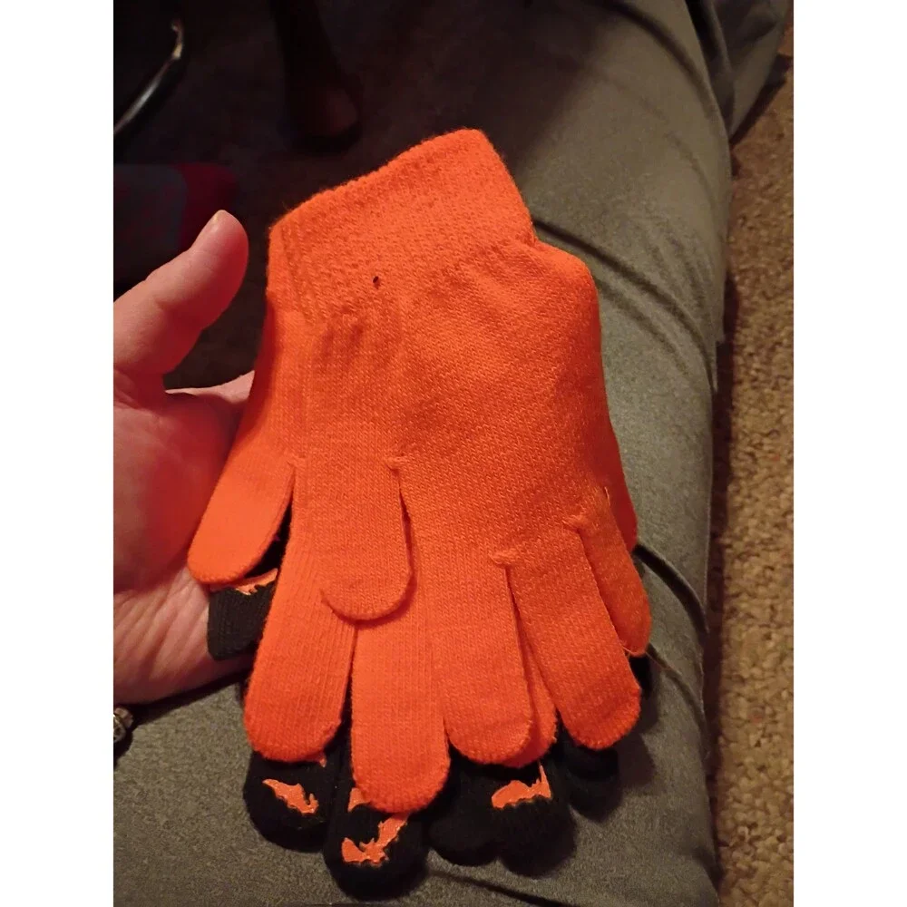 2 pack Halloween themed gloves brand new